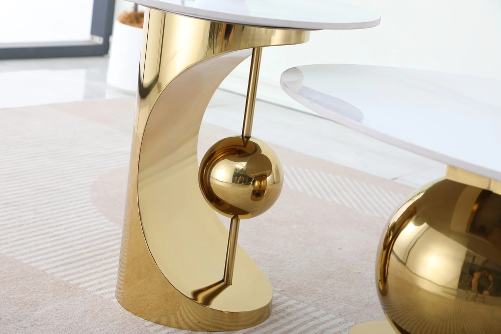 402 – COFFEE TABLE - Image 4